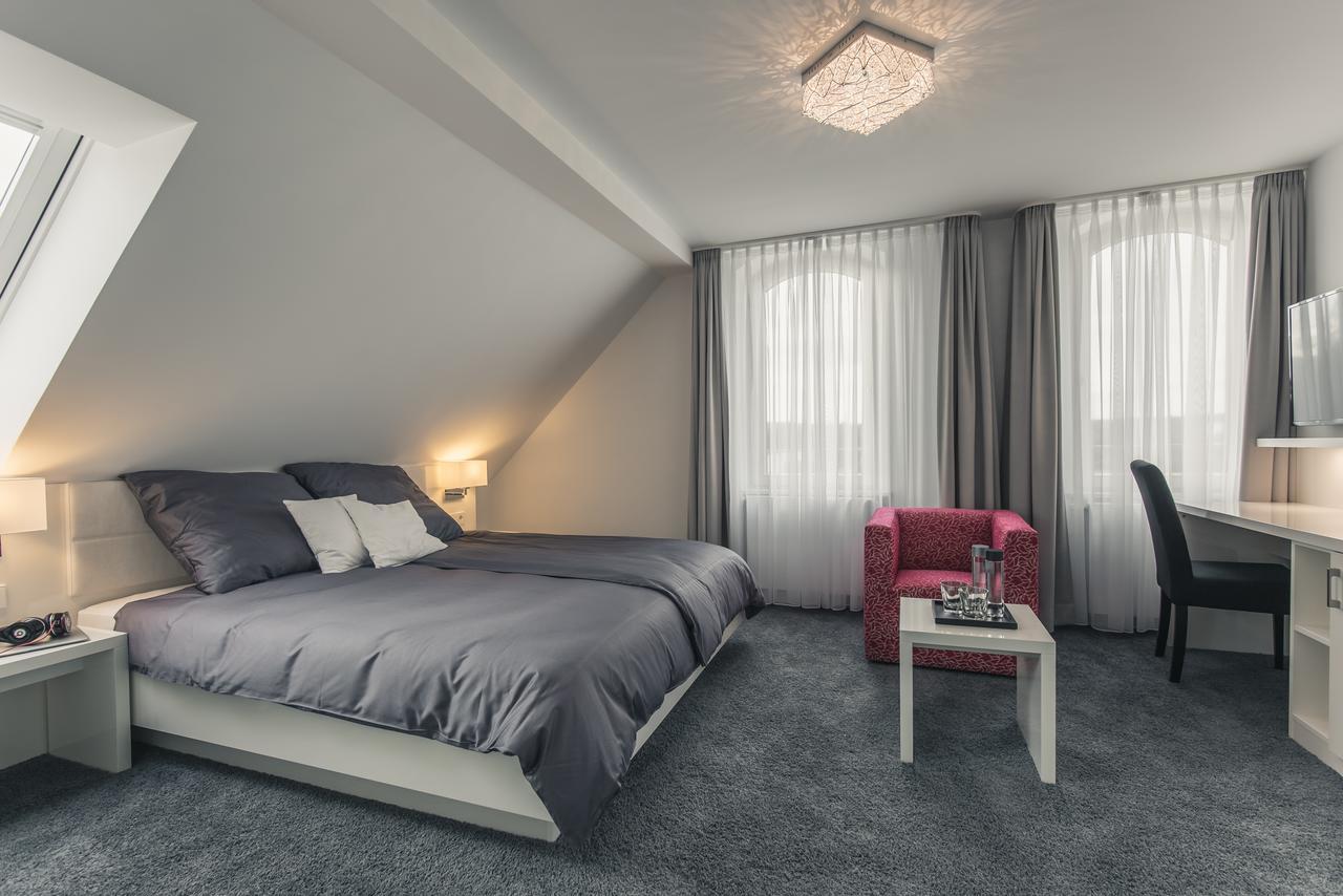 노이엔슈타트 암 코허 Bahnlounge 1907 B&B 외부 사진