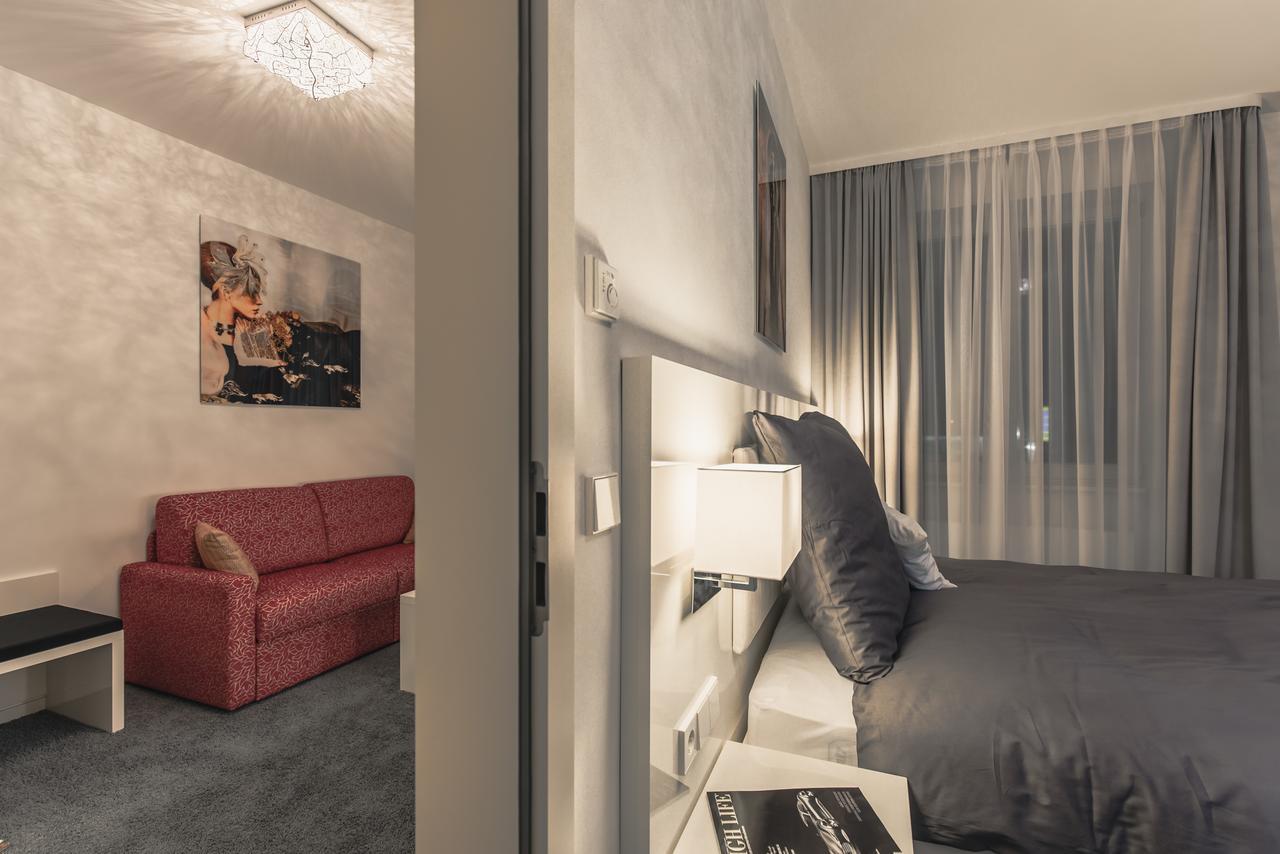 노이엔슈타트 암 코허 Bahnlounge 1907 B&B 외부 사진